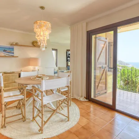 Apartment Amb Piscina Comunitaria Al Golfet Calella De Palafrugell